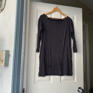 Boat neck shirt dress